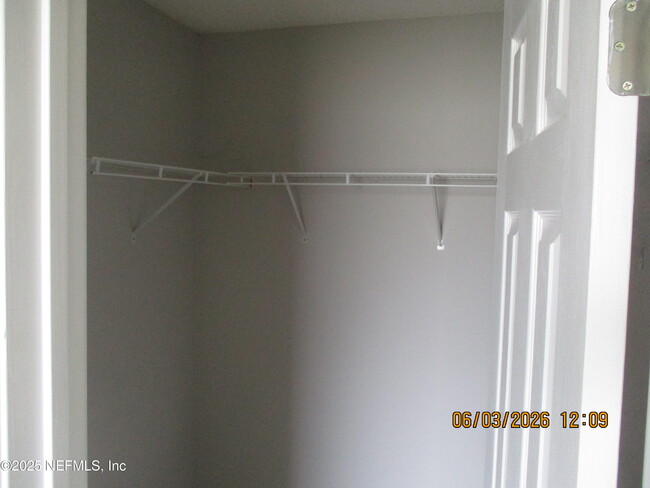 Building Photo - 3285 Avalon Dr