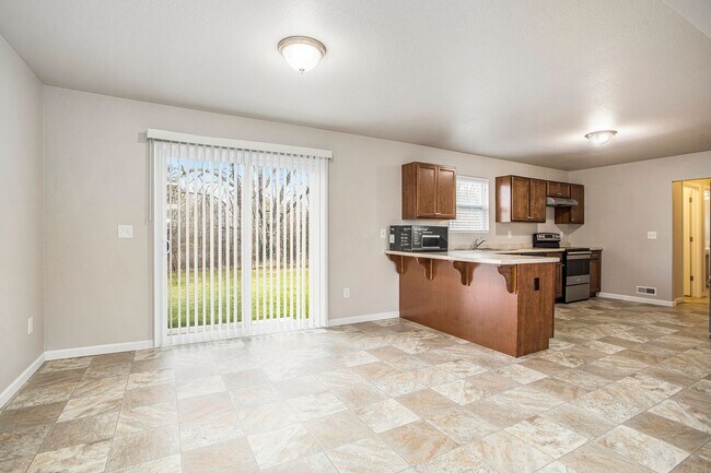 Building Photo - Immediate Occupancy with Outstanding Pricing