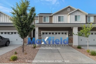 Building Photo - Immaculate 3BD, 3 BA, 2GA Draper townhome with super fast fiber internet