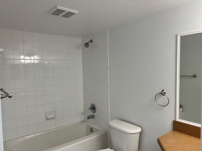 Building Photo - 4220 San Marino Blvd