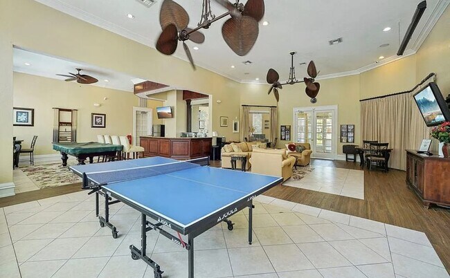 Building Photo - 13103 Mulberry Park Dr