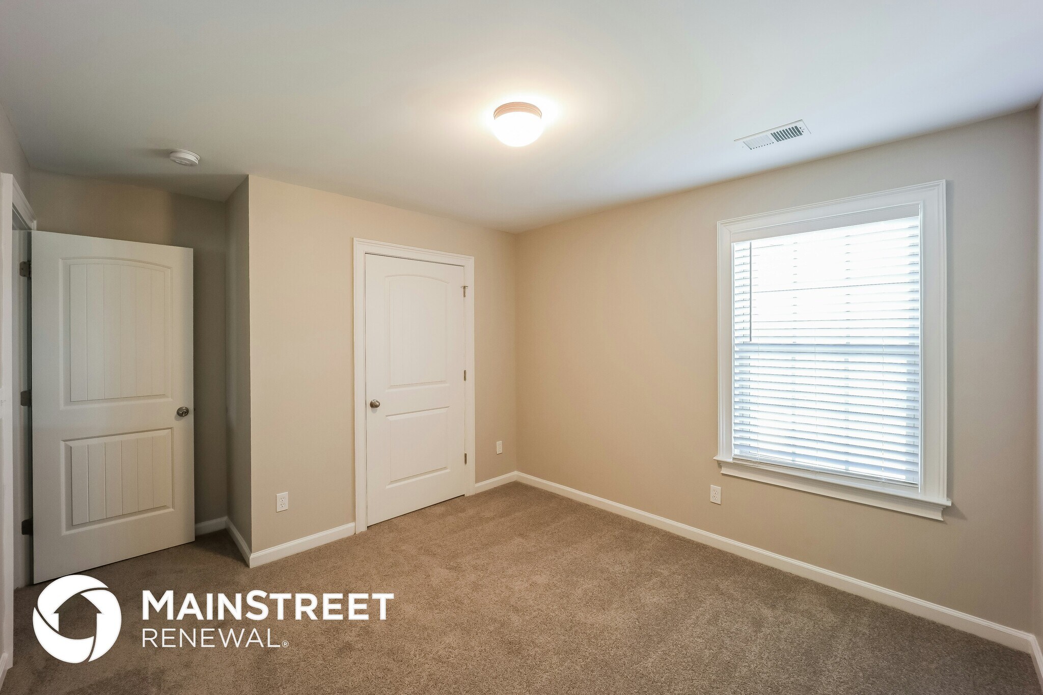 Building Photo - 213 Chert Way