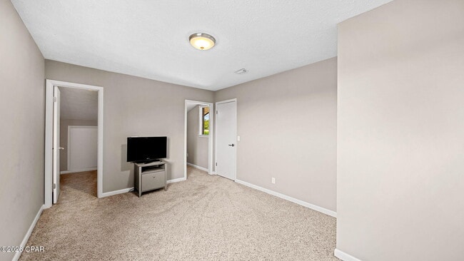 Building Photo - 134 Marlin Cir