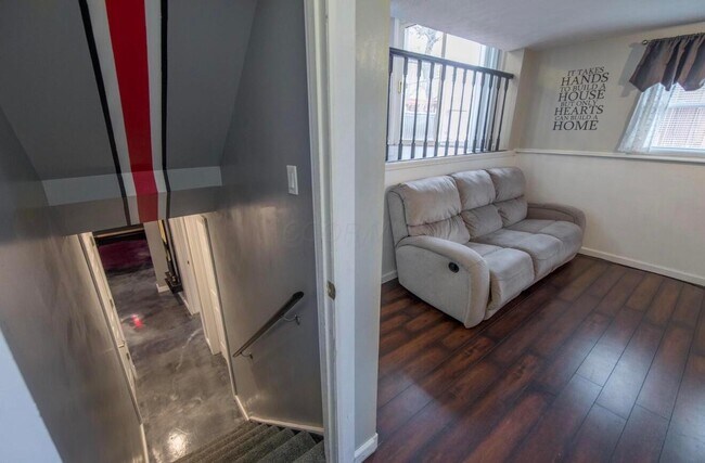 Building Photo - 5726 Countrie View Ct