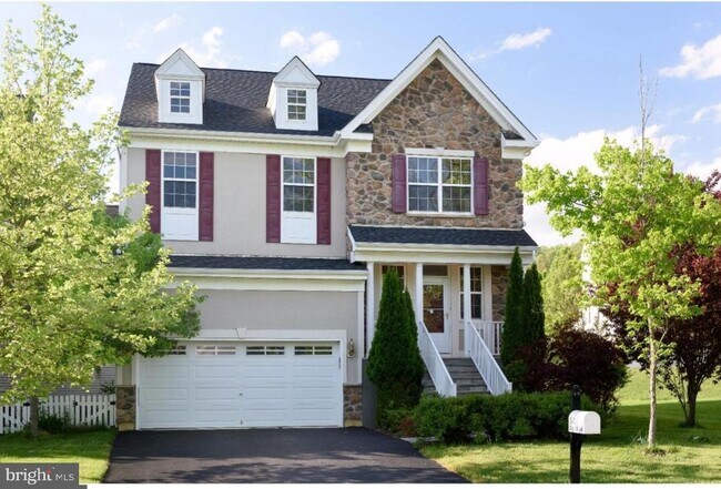 Primary Photo - 345 Dartmouth Rd