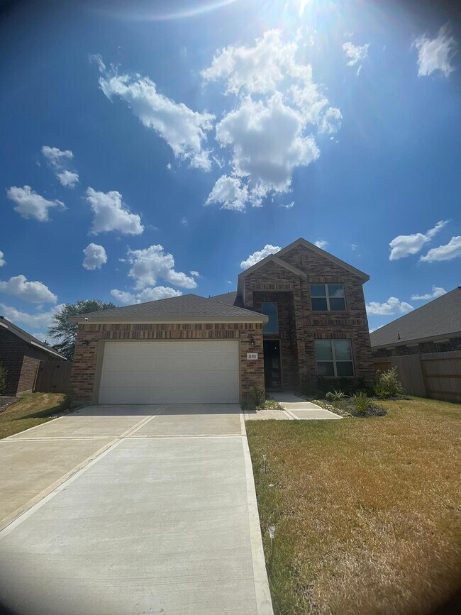 Building Photo - 31511 Silverthorne Bush Dr