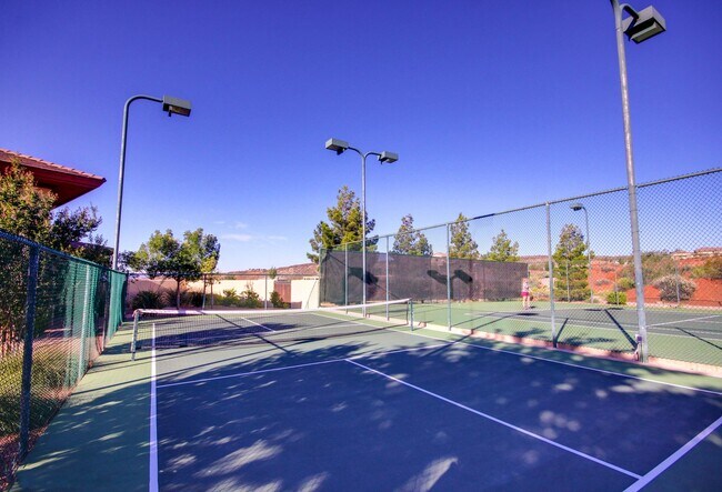 Building Photo - Fully Furnished 3 Bedroom Home In Coral Canyon With Community Amenities