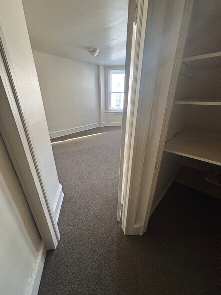Large walk in closet - 1305 Foulkrod St