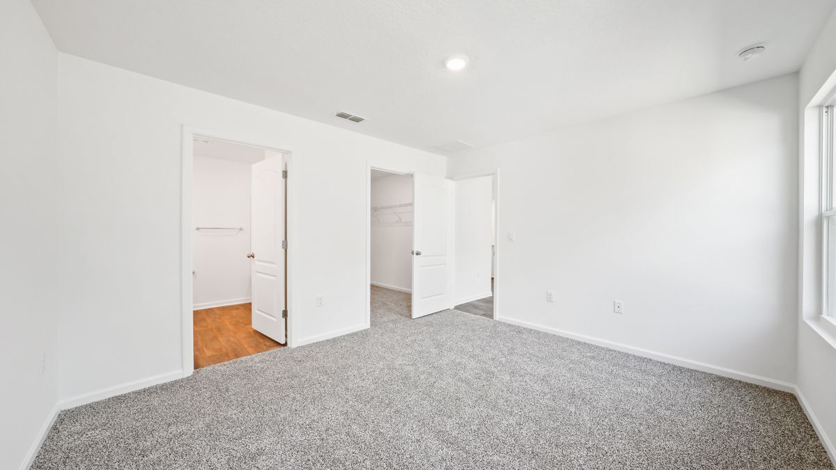 Building Photo - 12040 Grand Herring Wy