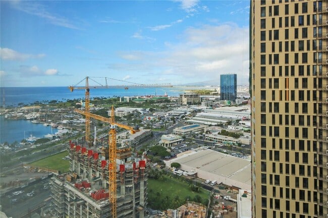 Building Photo - 1/1/1 Condo in Ae'o