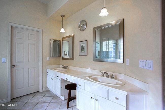 Building Photo - 34061 N 67th St