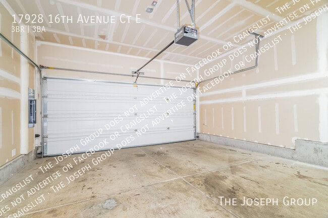 Building Photo - 17928 16th Ave Ct E