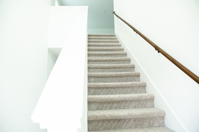 Building Photo - 26255 Arrowleaf Dr