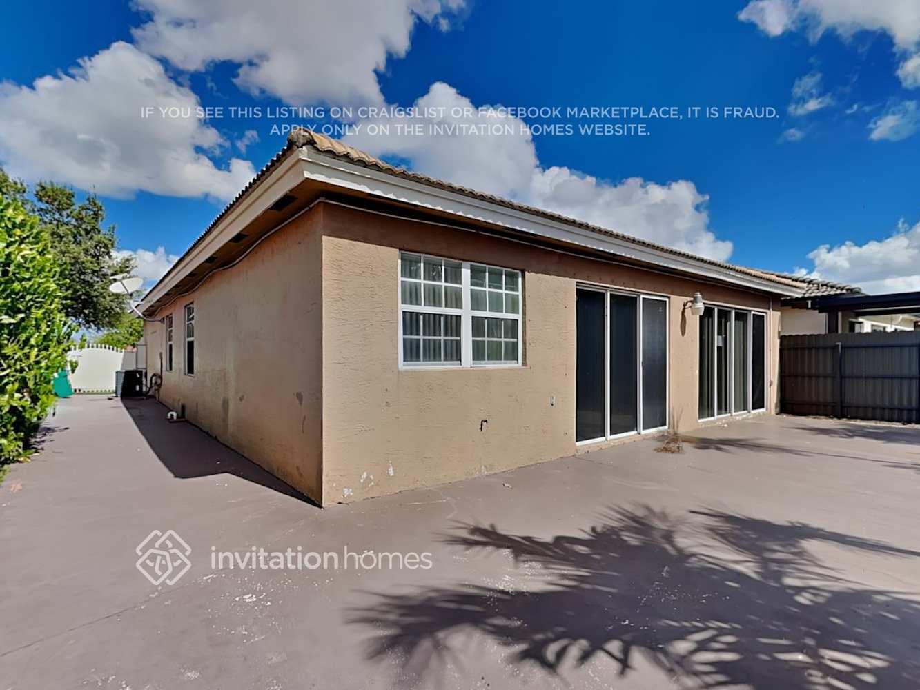 Building Photo - 8840 NW 147th Ln