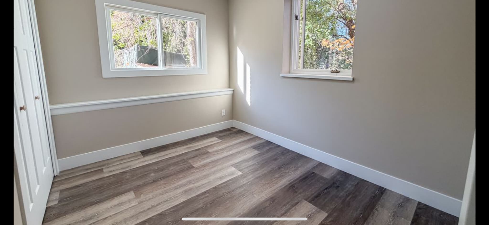 Building Photo - 573 Maple Sq