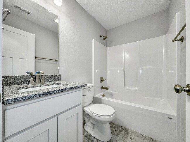 Building Photo - 2633 NW Lois Lane