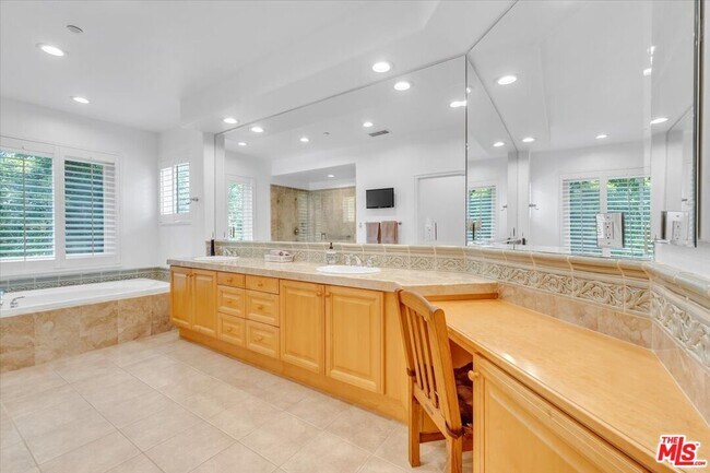 Building Photo - 1535 Verde Ridge Ln