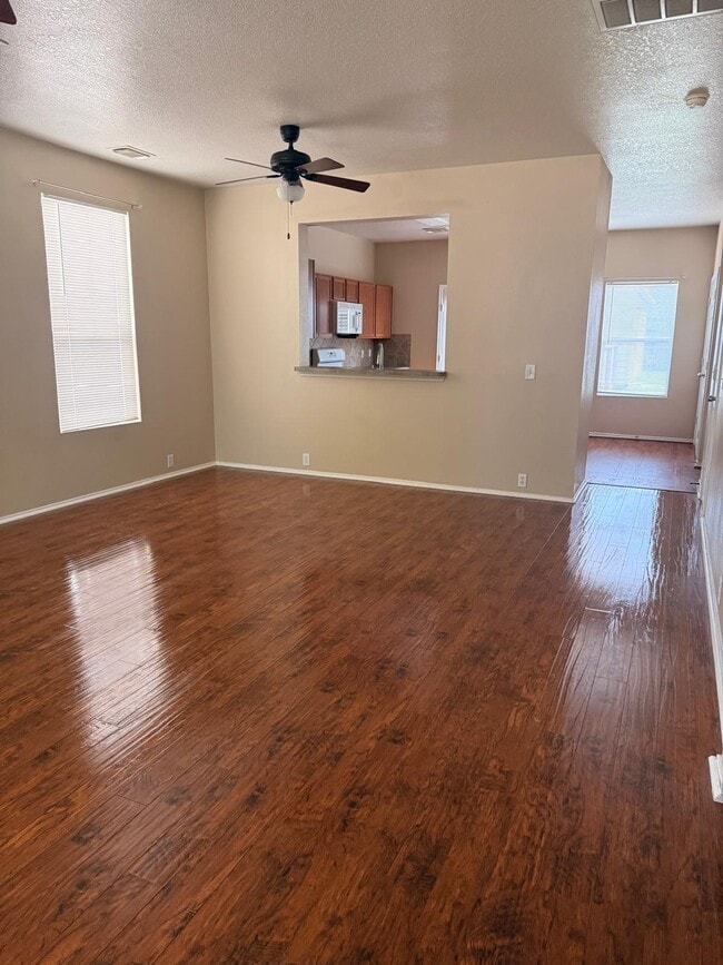 Building Photo - 16751 Pine Castle Dr