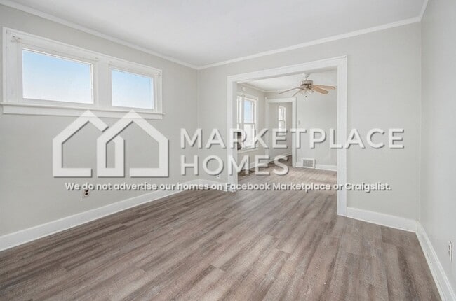 Building Photo - 15751 Fairfield St