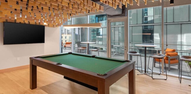 Building Photo - 1100 112th Ave NE