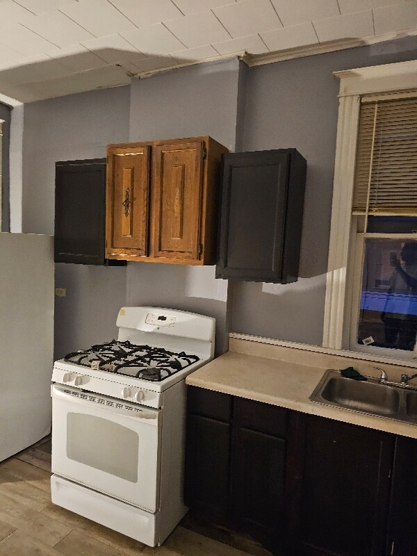 Building Photo - 459 Eichelberger St