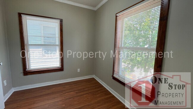 Building Photo - Beautiful 3 Bedroom 1 Bathroom Home in Kan...