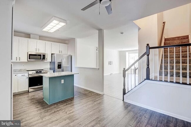 Building Photo - 20824 Shamrock Glen Cir