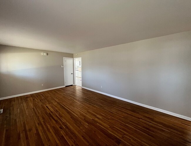 Building Photo - 3 bedroom in Broken Arrow