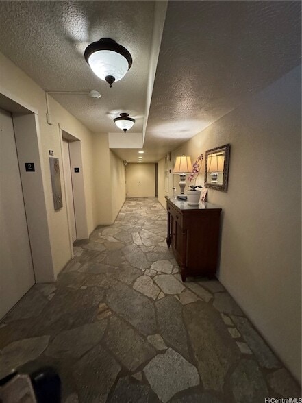 Building Photo - 710 Lunalilo St