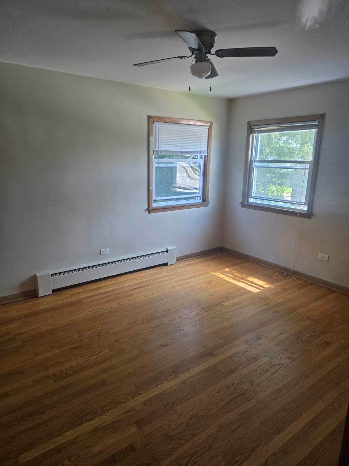 Building Photo - 5757 N Elston Ave