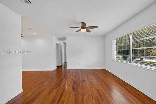 Building Photo - 6629 SW 65th St