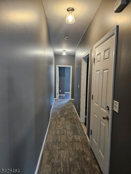 Building Photo - 310 Halsted St