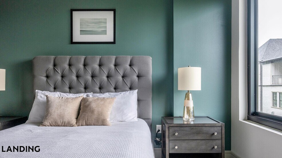 Building Photo - 1414 Wood Hollow Dr