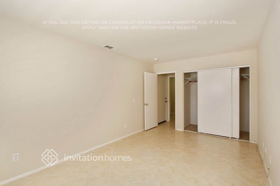 Building Photo - 1445 Nutmey Ln