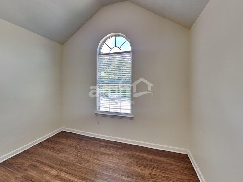 Building Photo - 3421 Newgold Trce