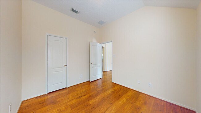 Building Photo - 3918 E Auden Cir