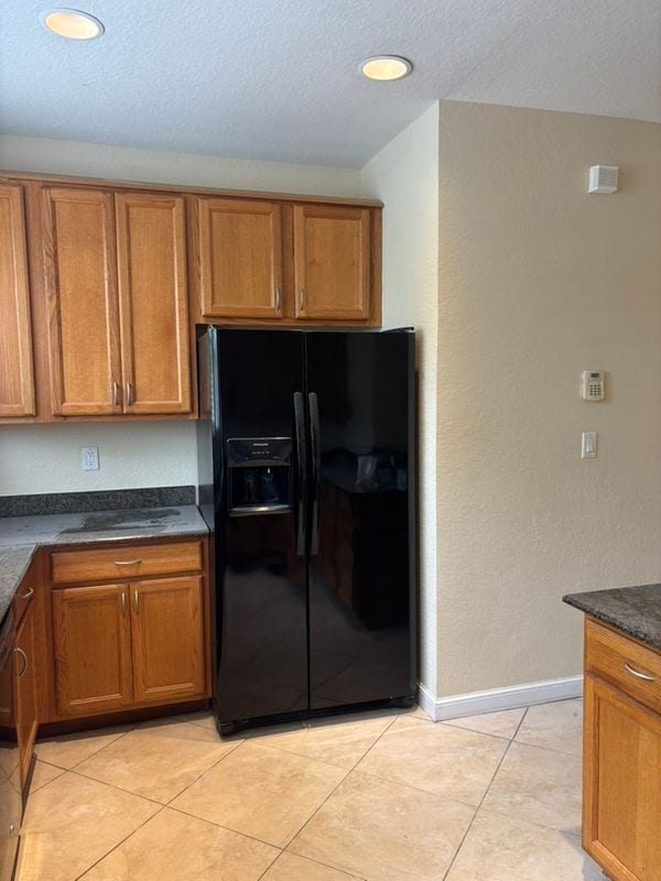 Building Photo - 590 Amador Ln