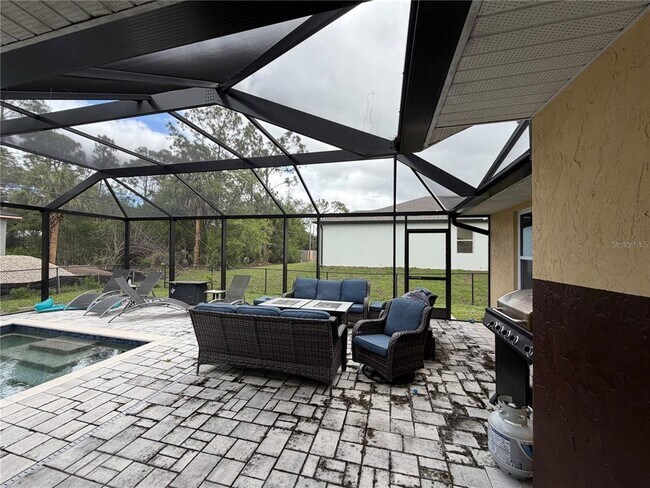 Building Photo - 6972 Crock Ave