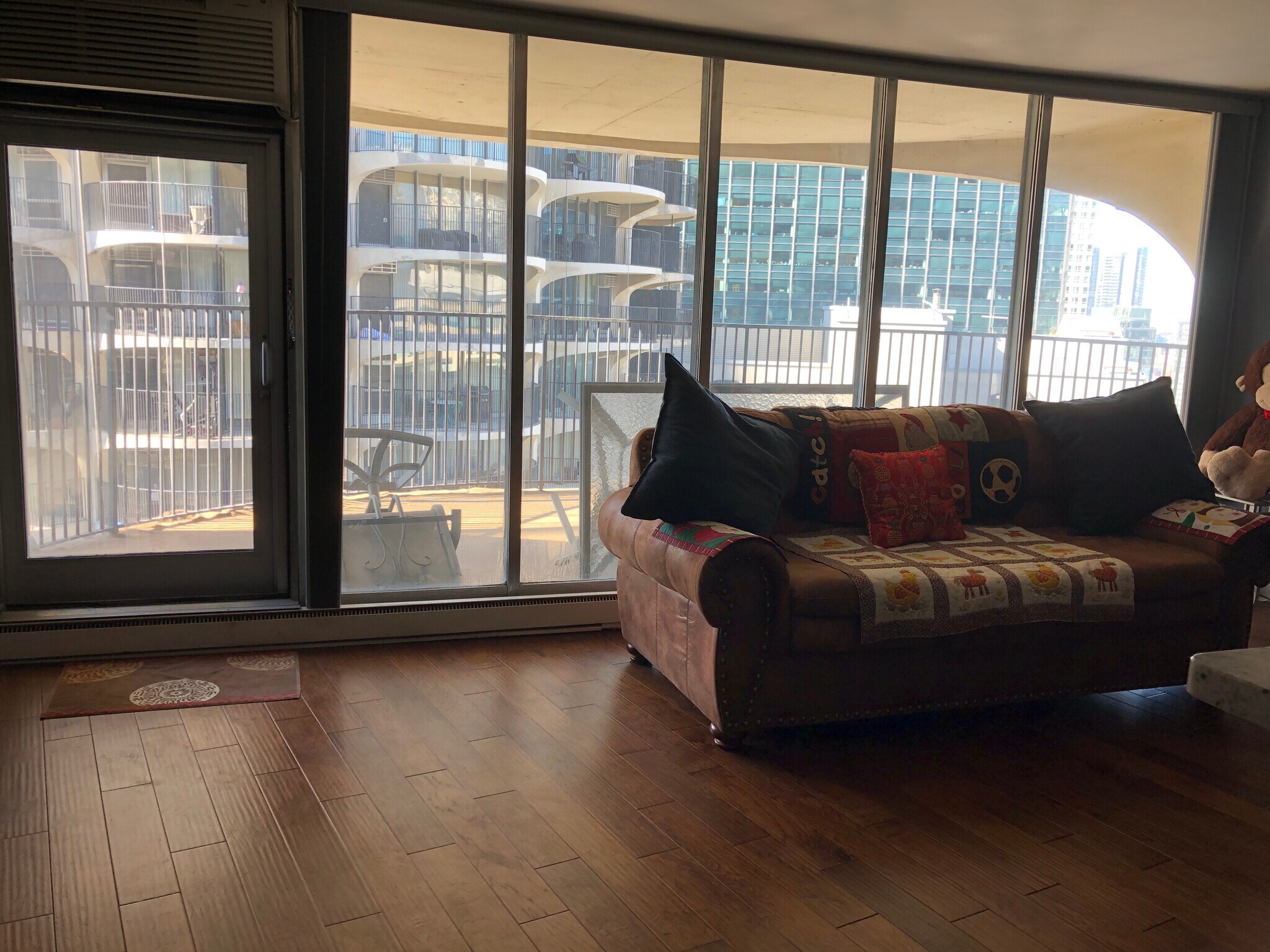 sitting room - 300 N State St