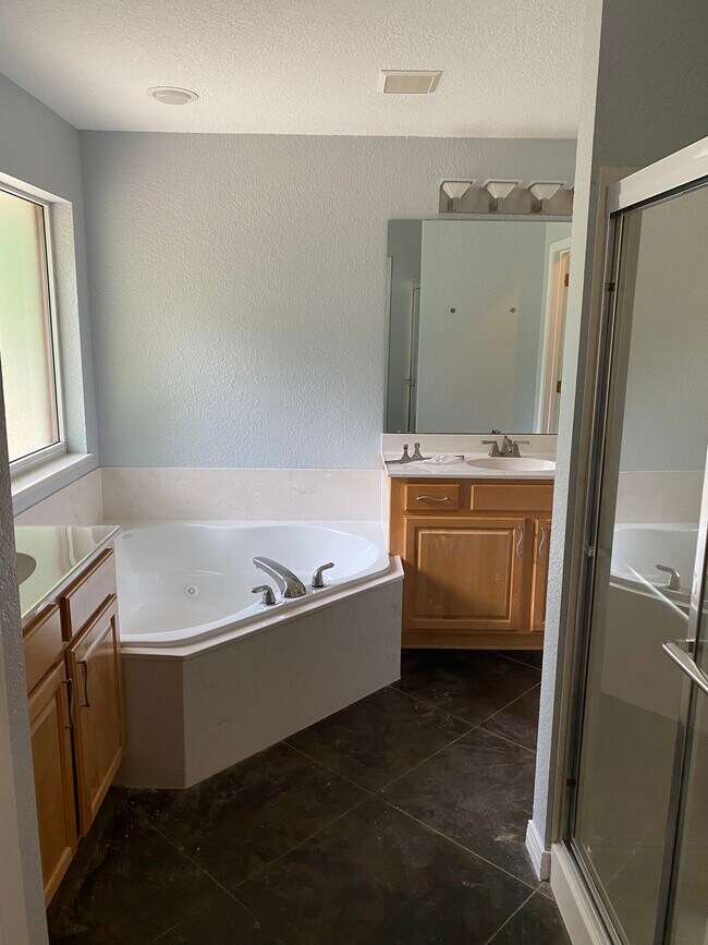 Master Bathroom - 25 Willow Ave