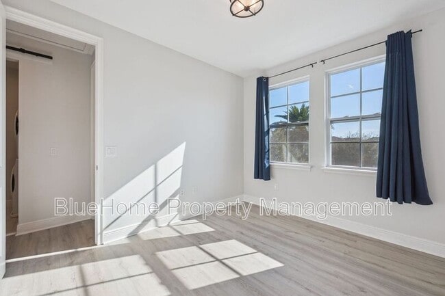 Building Photo - 8451 Nemours Pkwy