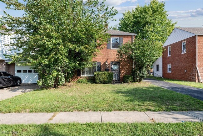 Primary Photo - 20891 Priday Ave