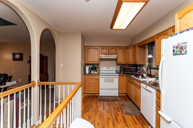 Building Photo - Single Family Rancher in Garden Ranch