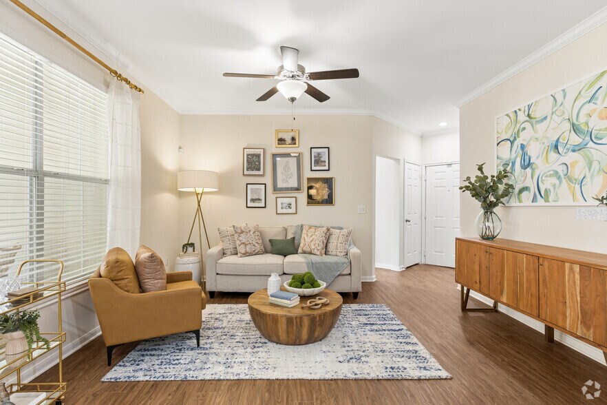 2BR, 2BA - 953SF - Living Room - Villas of Spring Creek