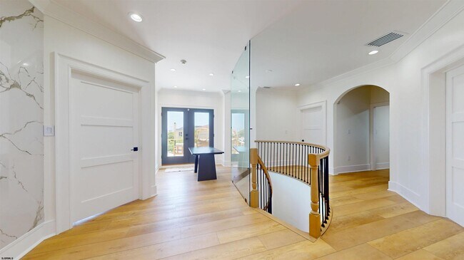 Building Photo - 31 Seaside Ct