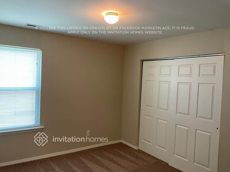 Building Photo - 5514 Black Maple Dr