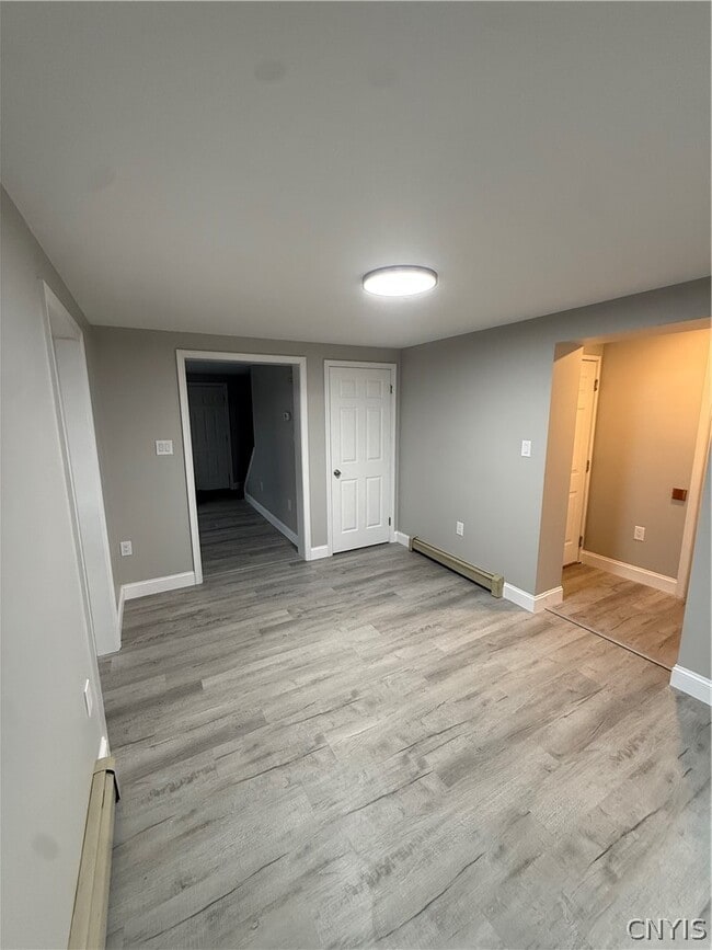 Building Photo - 22 Magnolia Rd