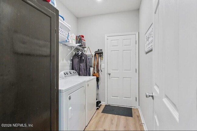 Building Photo - 12379 Golden Bell Dr