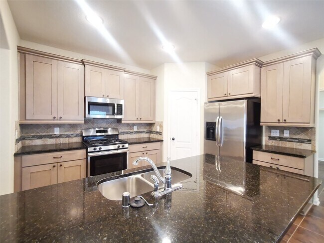 Building Photo - 4939 Ginger Bluff Trail