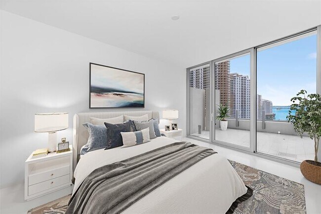 Building Photo - 300 Biscayne Blvd Way